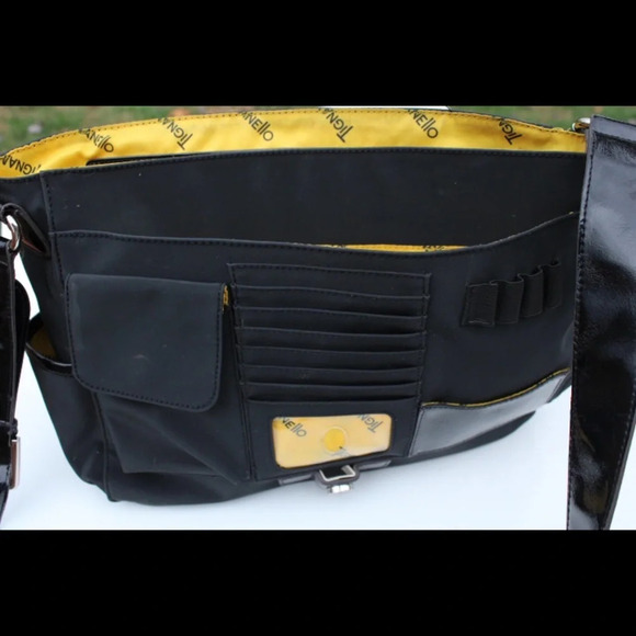 Tignanello messenger bag - Picture 6 of 8